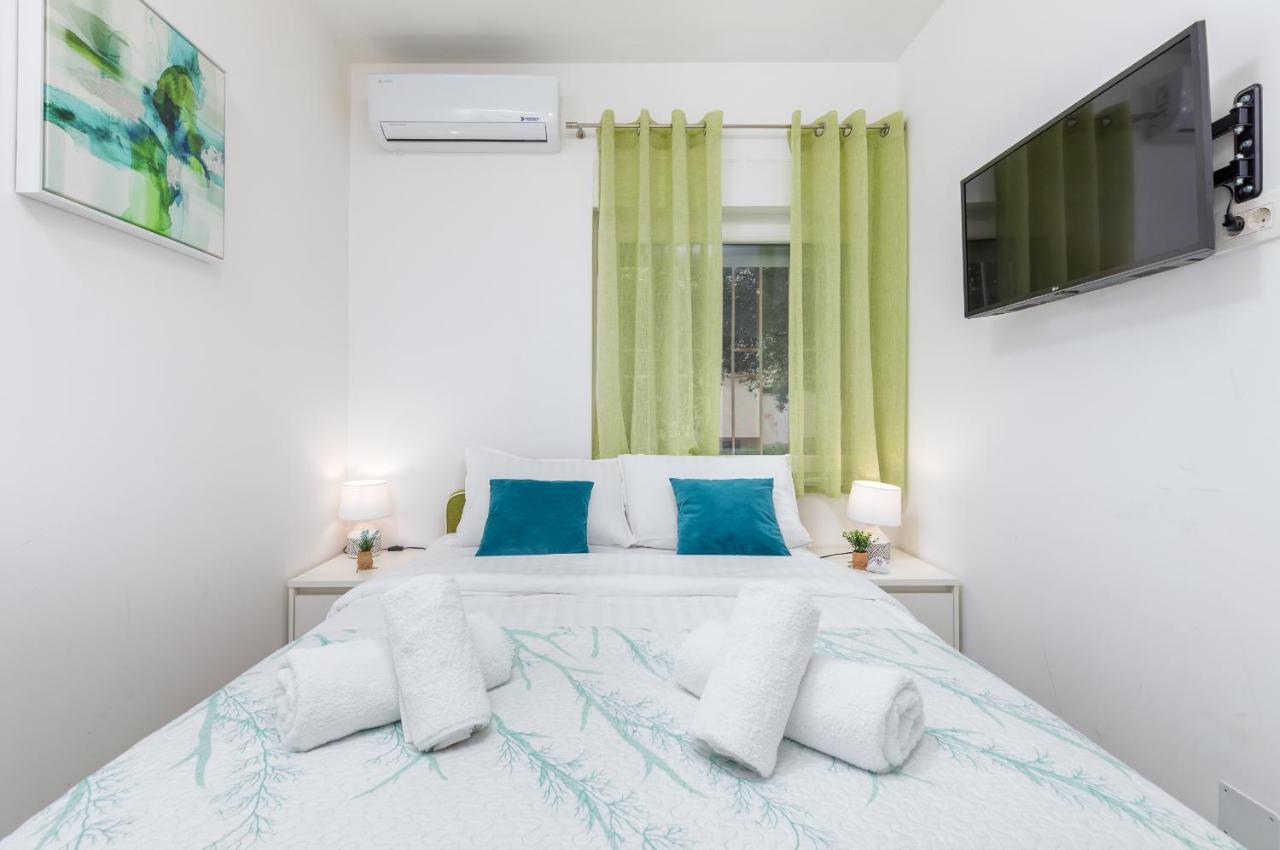Marine Lux Apartments Пула Экстерьер фото